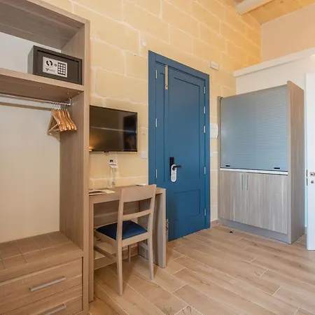 Πανσιόν Georges Boutique Living