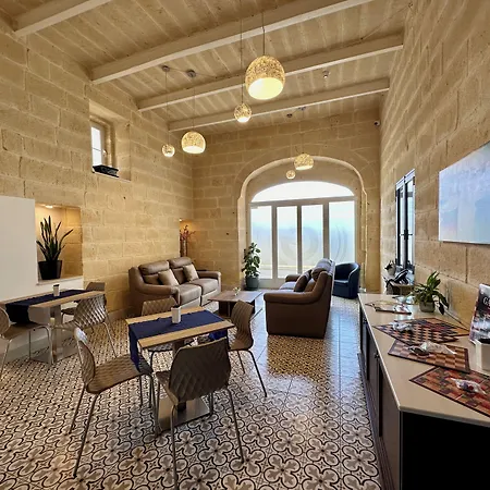 ゲストハウス Georges Boutique Living Xagħra